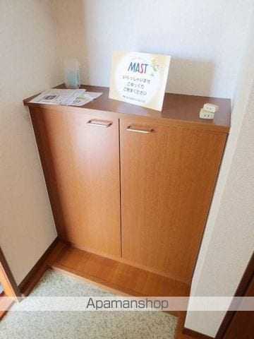ビューハイム II A棟の玄関写真