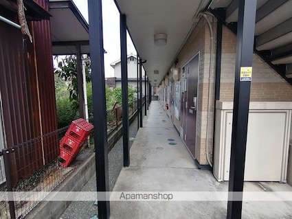 レオパレス竹寅[1K/23.18m2]の玄関