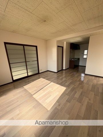 ツリーファースト96の内装写真