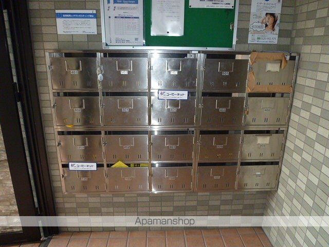 グリーンコート力の玄関写真