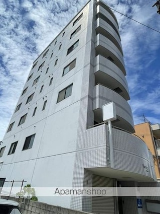 ロッシーハウス[1R/25.2m2]の外観1
