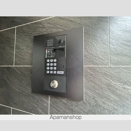 エルファーロ三軒茶屋Ⅱ[1K/23.42m2]のエントランス2