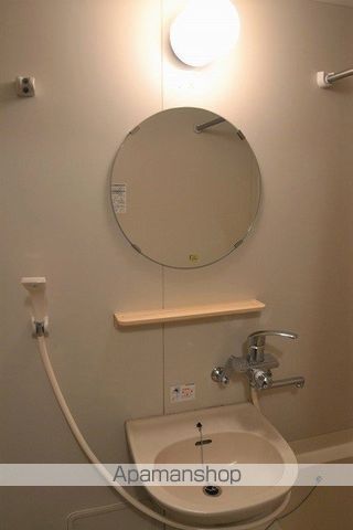 B2コートの内装写真