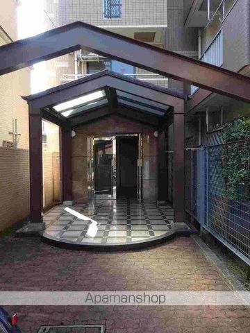 ダイホープラザ千歳烏山A棟の外観写真