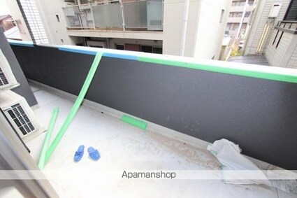 Ｌａ・Ｔｏｕｒ[1LDK/38.81m2]のバルコニー