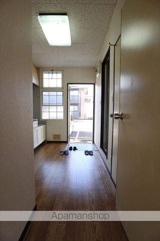 ラッシュイーストの内装写真