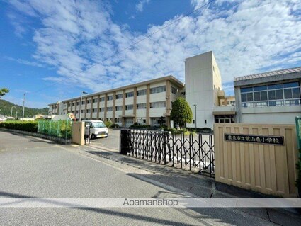 クローヴ・アヴェニュー・Ｍ　Ⅲ[1LDK/53.09m2]の周辺4