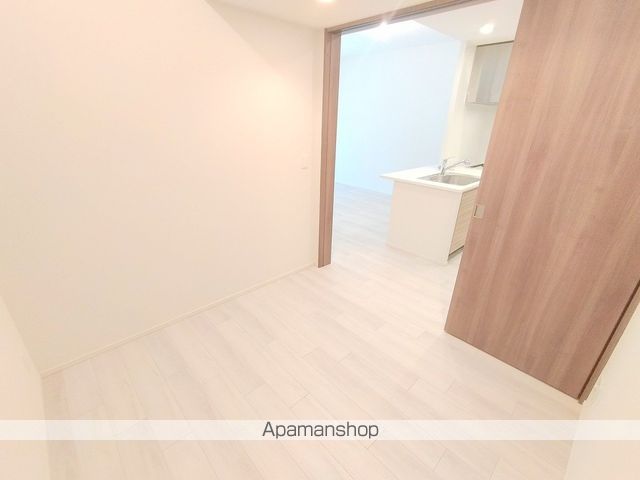 プレミストタワー靱本町の内装写真