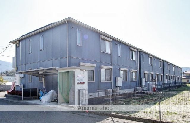 シャーメゾンK C棟の外観写真