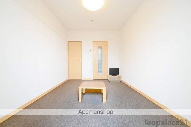 レオパレスフォンターナ老松の内装写真