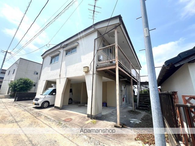 桜アパートの外観写真