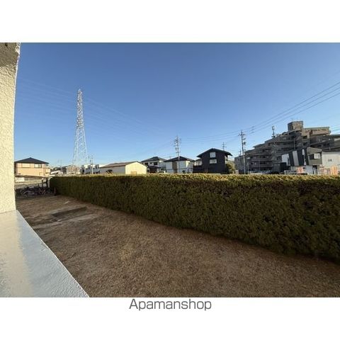 シャルム小畑の玄関写真