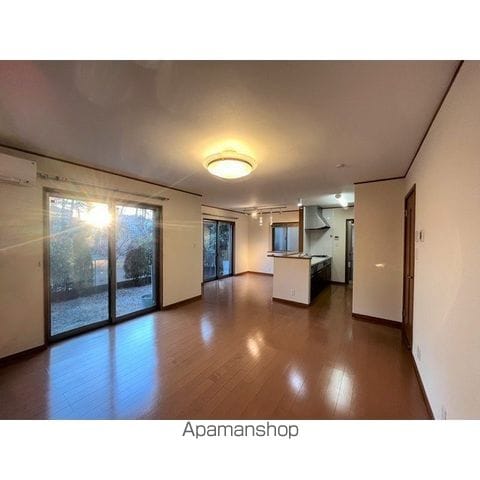 杉並区久我山2丁目戸建の内装写真