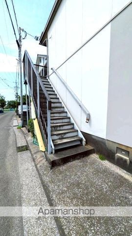 片岡コーポの玄関写真
