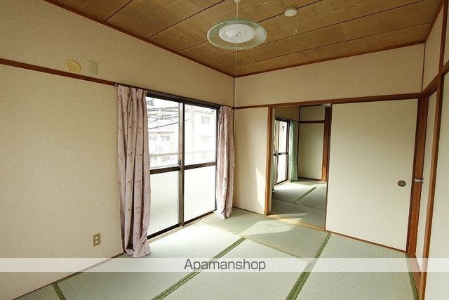 メゾン・ド・プチの内装写真