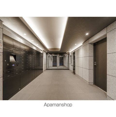 レクシード神楽坂の玄関写真