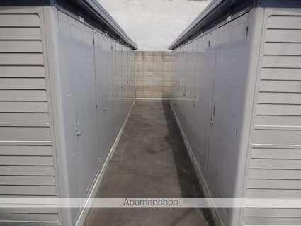 フラワータウン栄町　Ｂ[3LDK/68.8m2]の共用部3