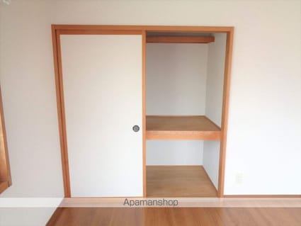 センチュリー２１Ａ棟[2LDK/57.14m2]の収納