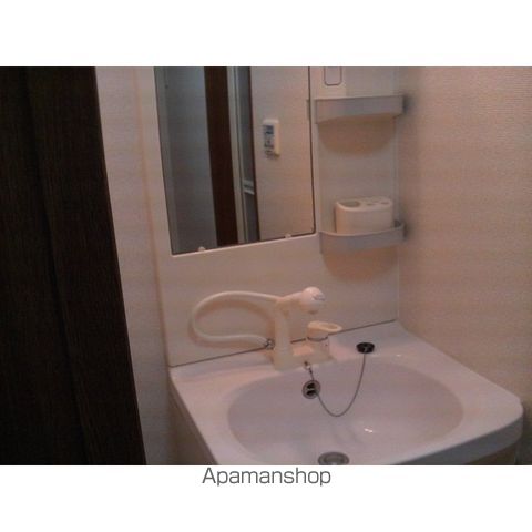 アンプルール リーブル KOIKEIIAの内装写真