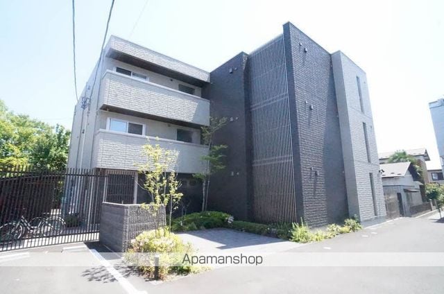 シャーメゾン成田町の外観写真