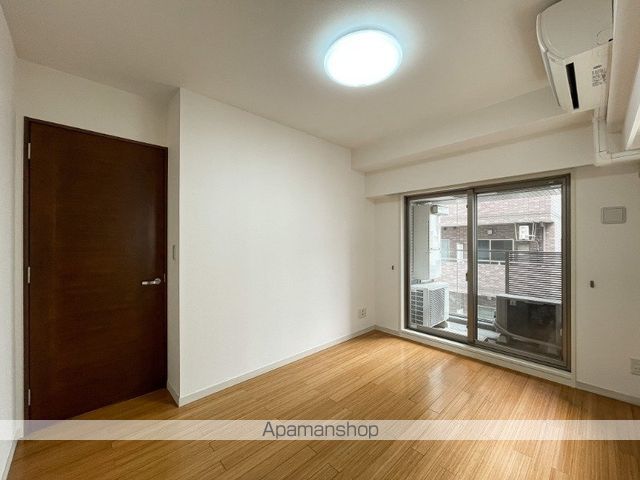 ピアース東京Graceの内装写真