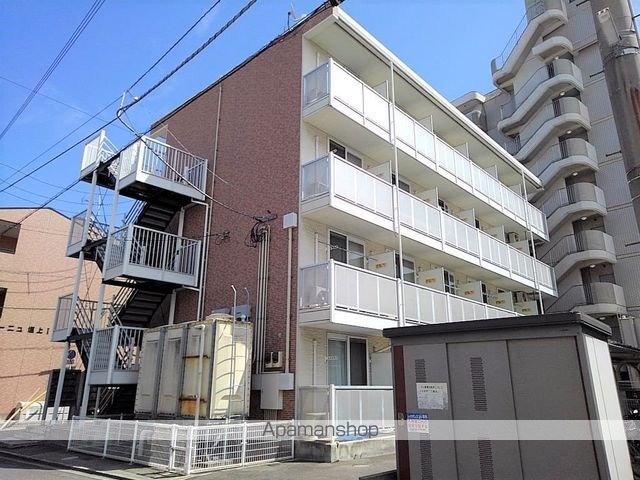 レオパレス瓦町の外観写真