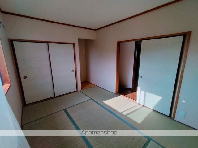 M・ROSESTの内装写真