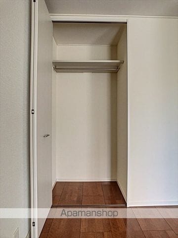 ピュアハイムアイリスIの内装写真