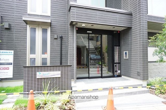 KAPOLEIIの玄関写真