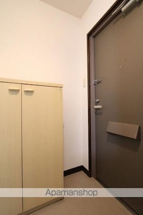 香川県高松市藤塚町２丁目[1K/22.15m2]の玄関
