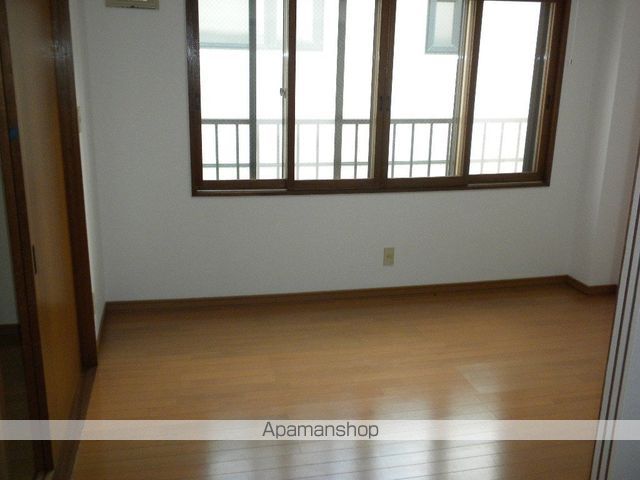 第一東南ハイツの内装写真