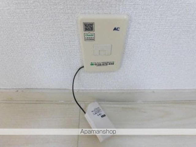 ジュネコーポ八ヶ崎の玄関写真
