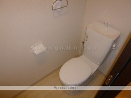 滋賀県長浜市元浜町[1R/31.36m2]のトイレ