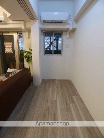 ESLEAD新大阪ザ・マークの内装写真