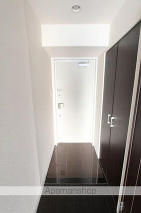 アルファレガロ中央町[1DK/31.82m2]の玄関