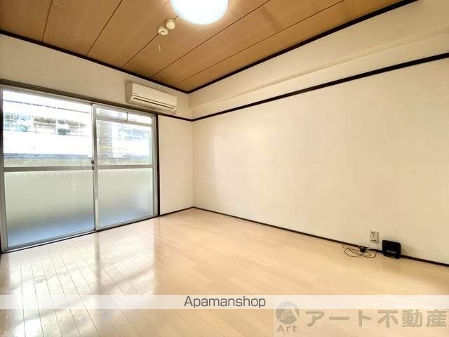 コーポ本町の内装写真