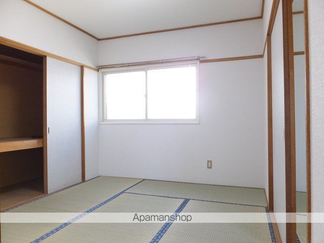 メゾンすがわらの内装写真