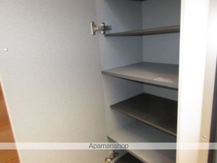 メゾン・サンセリテ[1LDK/48.72m2]の玄関2