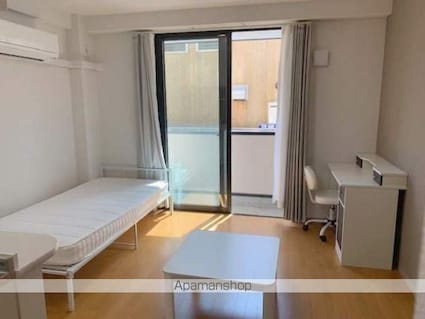 徳島県徳島市南佐古八番町[1K/26m2]のリビング・居間