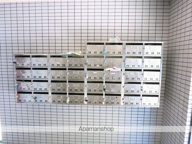 第三TYマンションの玄関写真
