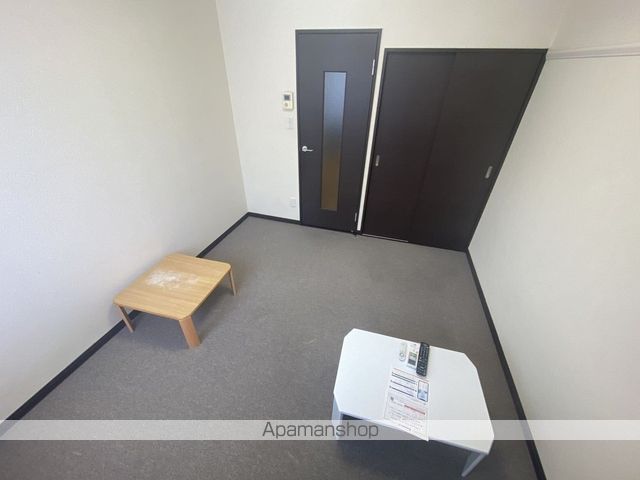レオネクスト池場の内装写真