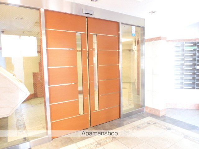 アスヴェル東本町の玄関写真