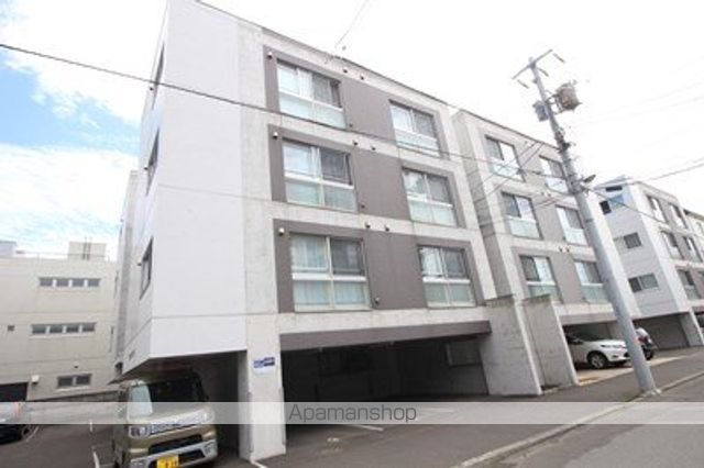 プレゼンスN9 C棟の外観写真