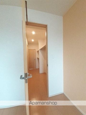 レンリIIの内装写真