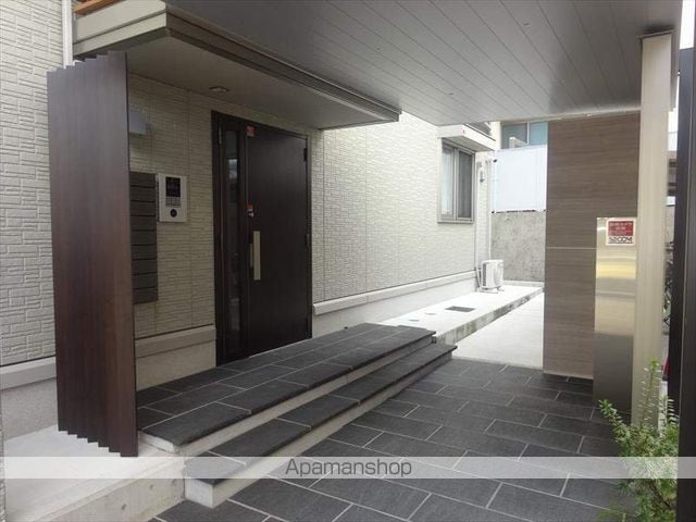 ＫＯＣＯＡ　ＴＥＲＲＡＣＥ[1LDK/42.55m2]のエントランス2