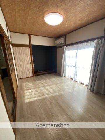 相田ガーデンハウスの内装写真