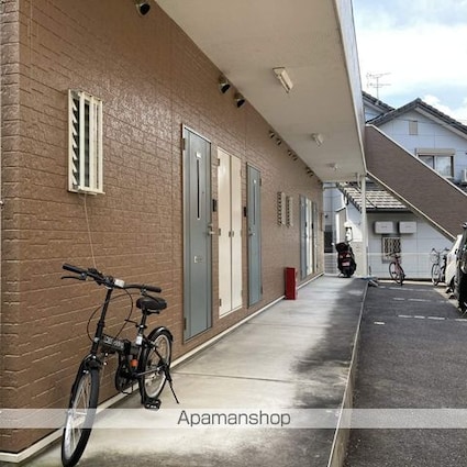 ベルプロムナード北泉[1K/26.49m2]のエントランス3