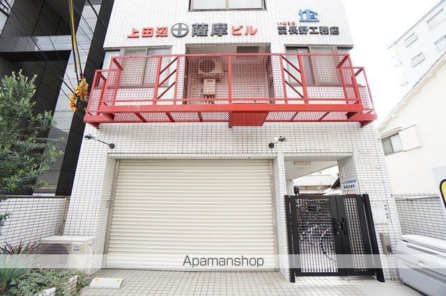 上田辺薩摩マンションの外観写真