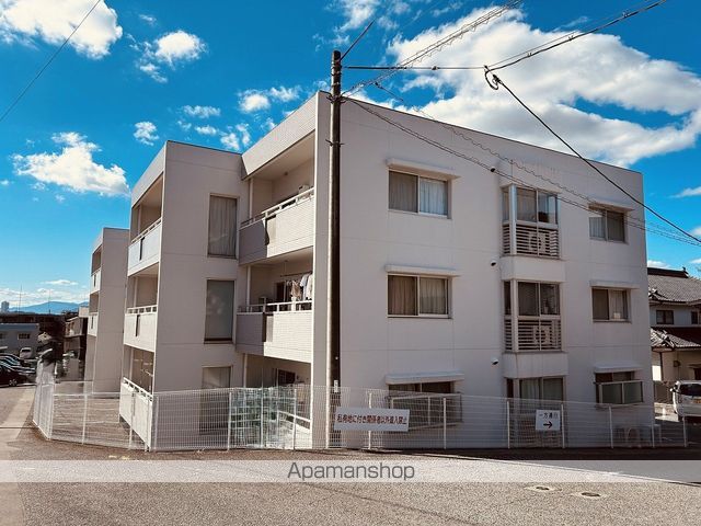 第3コーポ岡村の外観写真