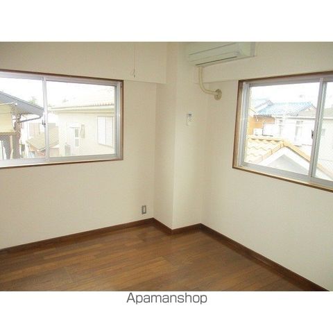 シャンテ相模台B棟の内装写真